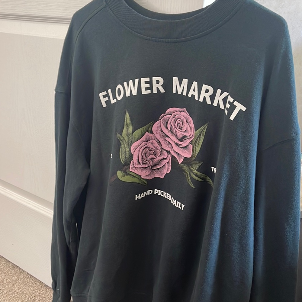 Goodfellow Men’s Graphic Crewneck